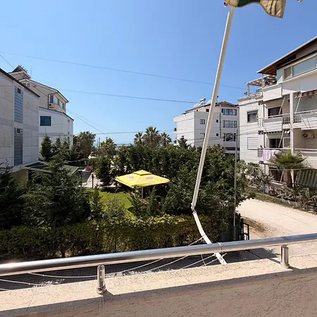 Beachfront Golem (Tirana)